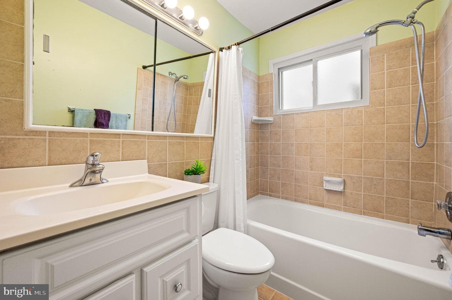 25 Midland Avenue photo 12