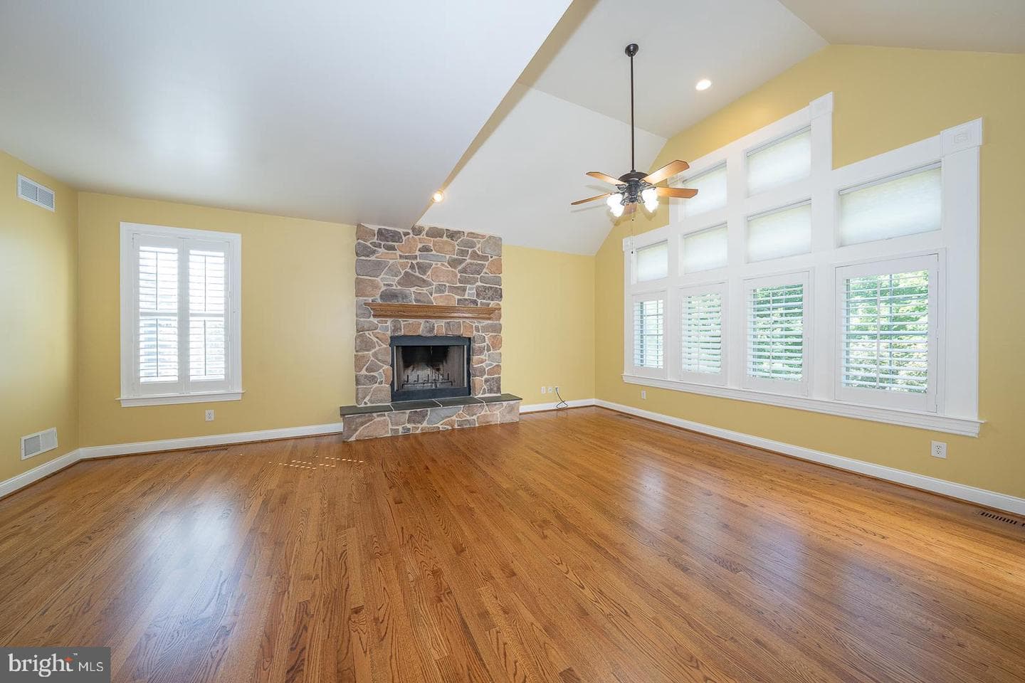 2140 Howell Road photo 10