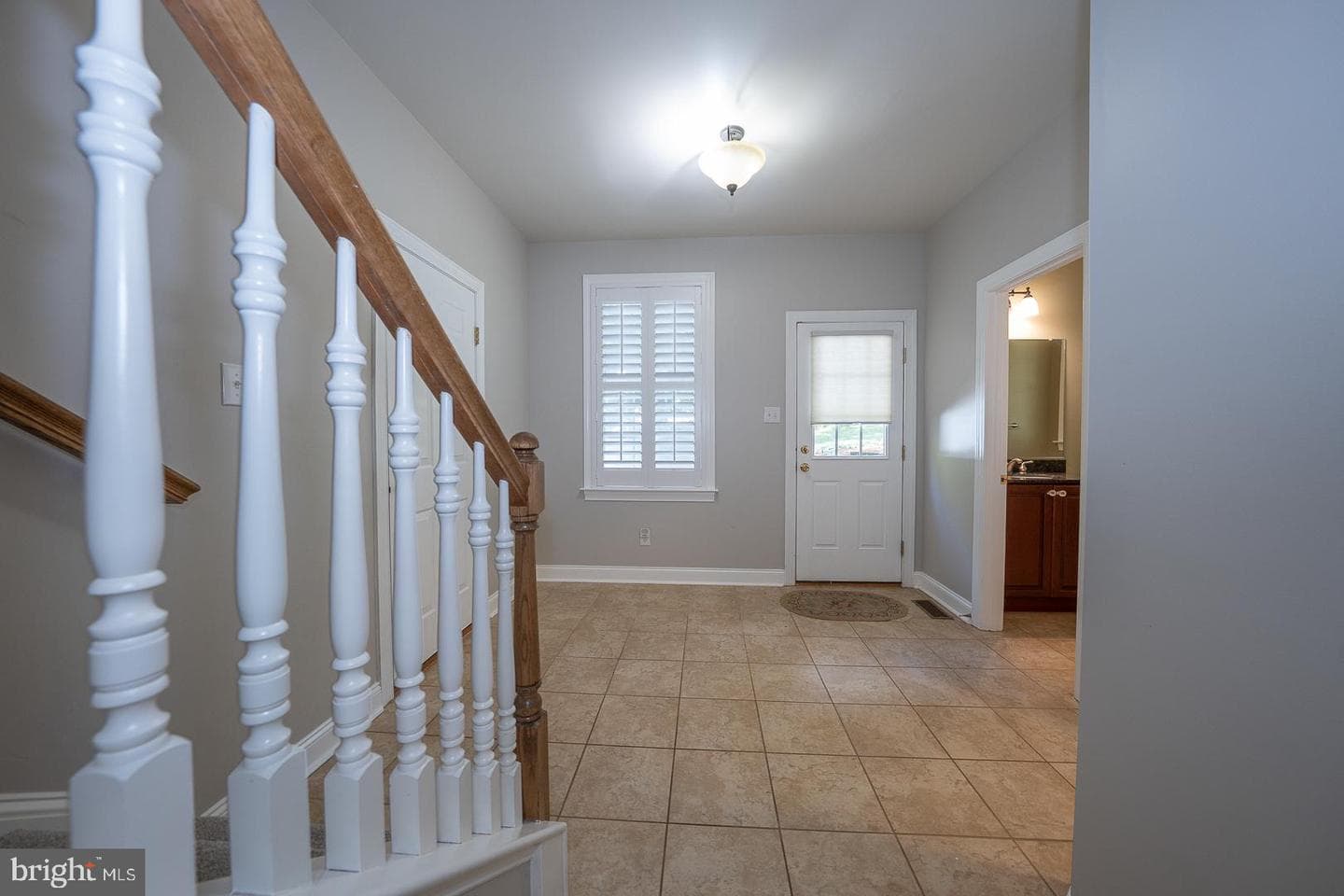 2140 Howell Road photo 23