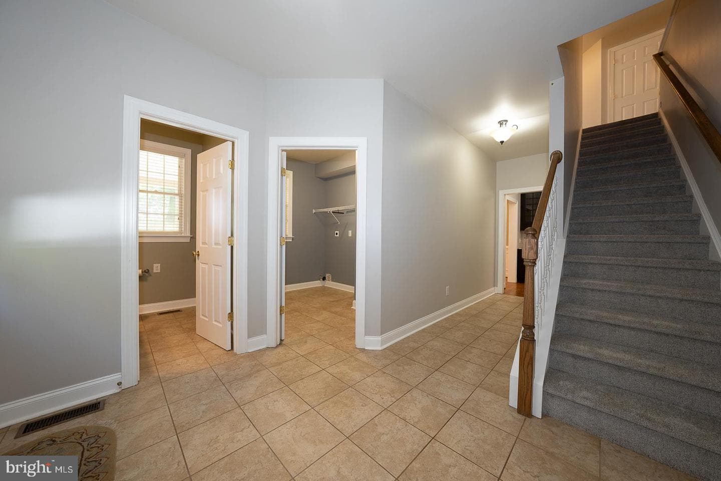 2140 Howell Road photo 24