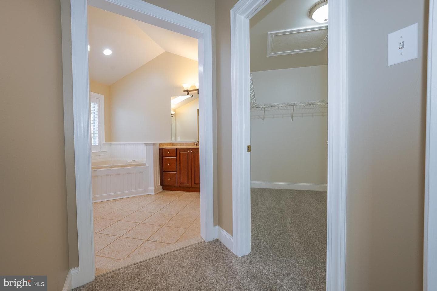 2140 Howell Road photo 32