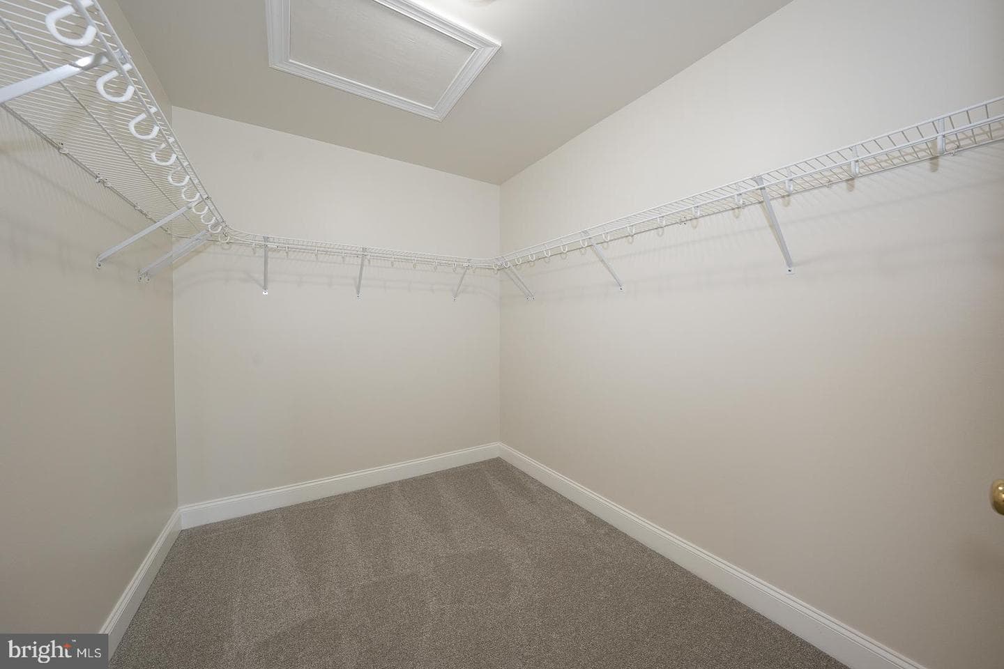 2140 Howell Road photo 36