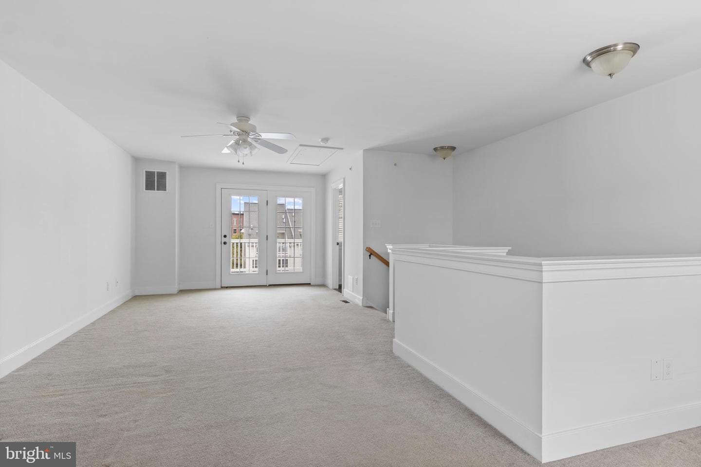 631 W Magnolia Court photo 39