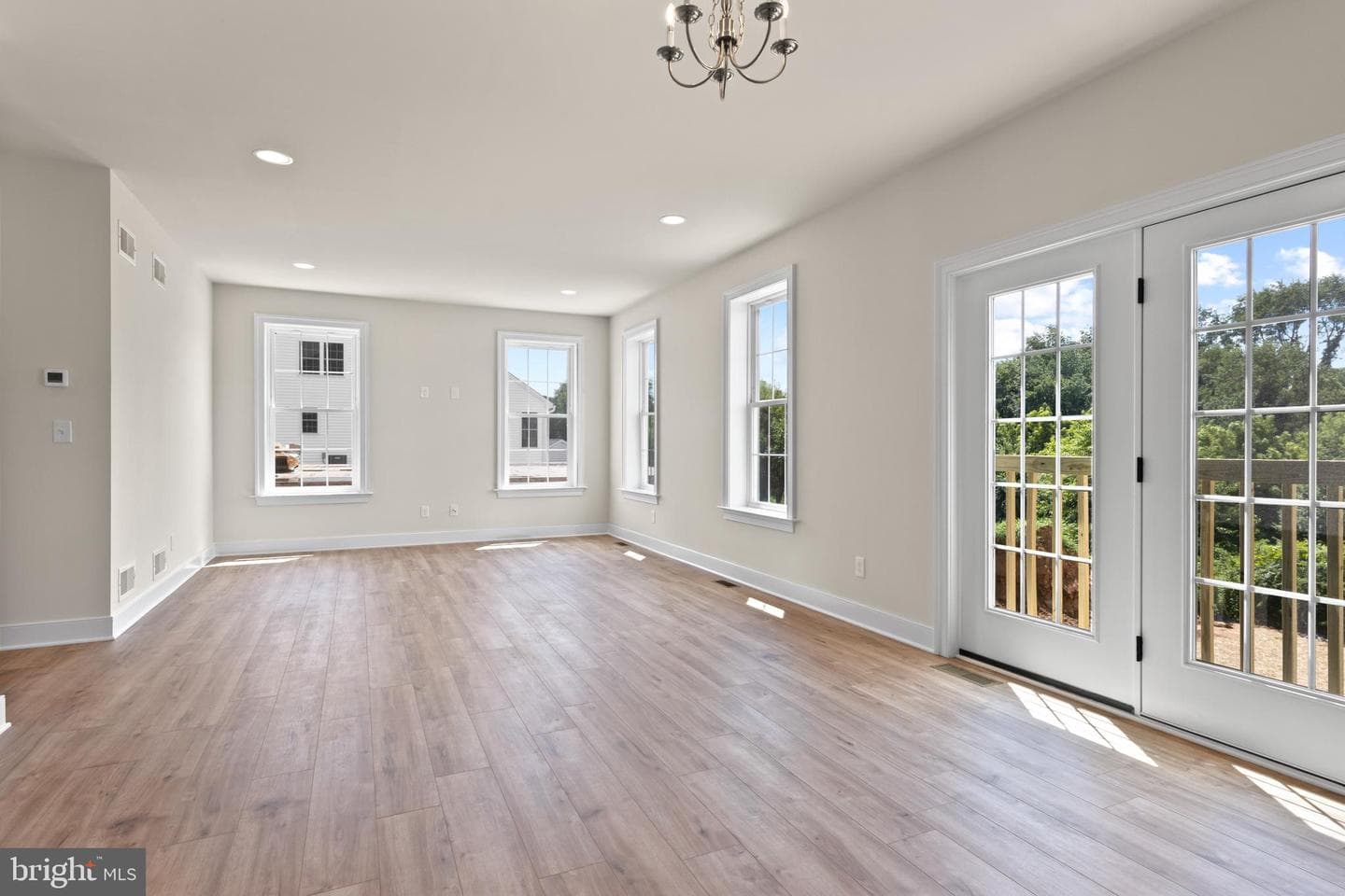 110101410 Beaumont Drive photo 10