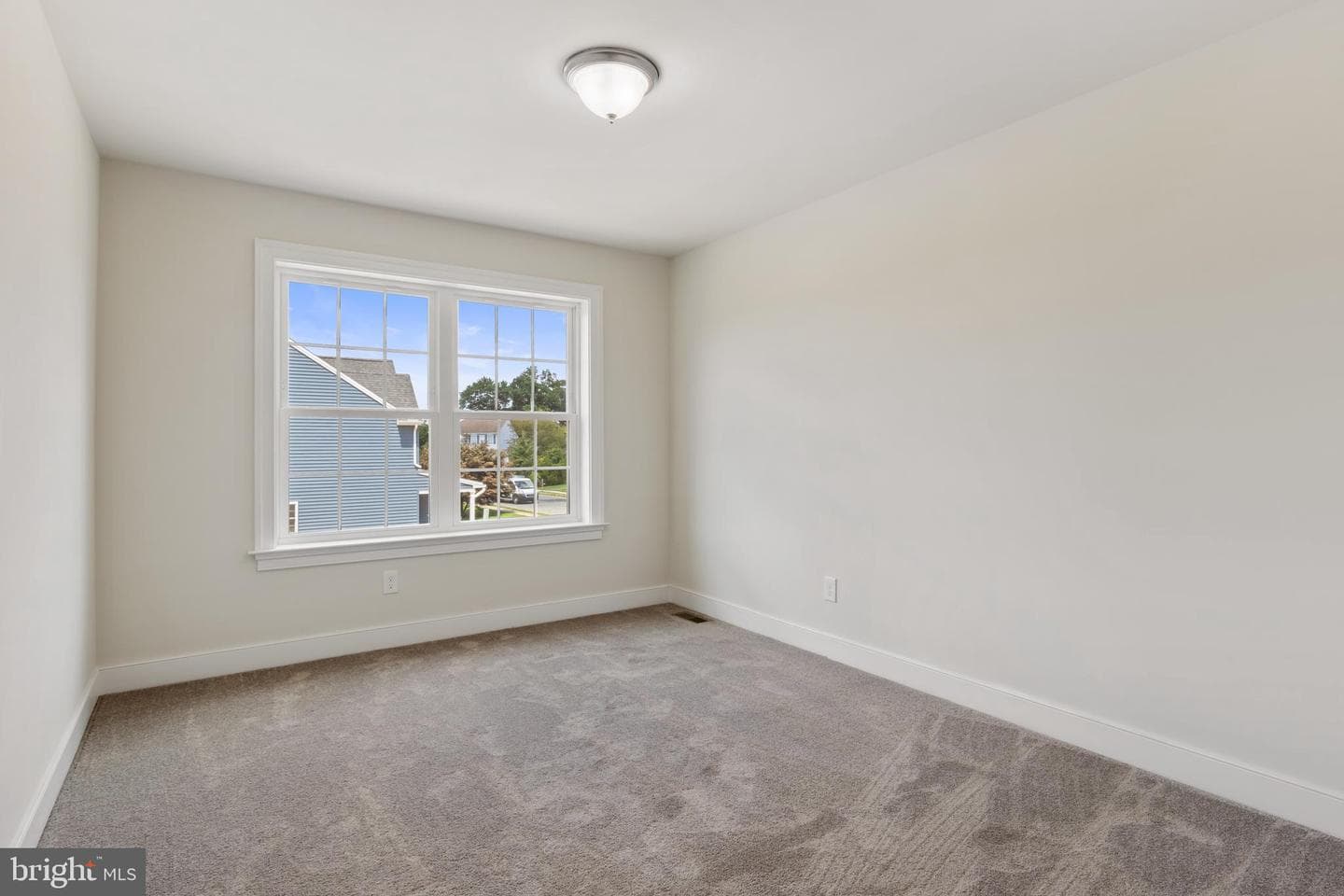 11010610 Radcliffe Court photo 27