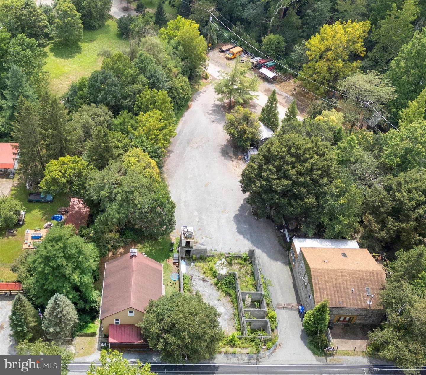 2090 Strasburg Road photo 12