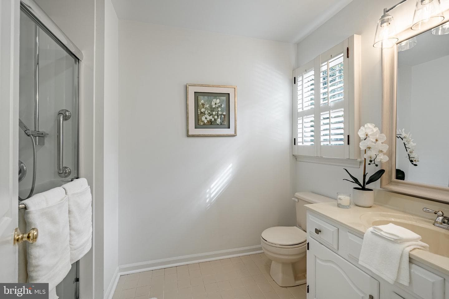 6 Wingstone Lane photo 17