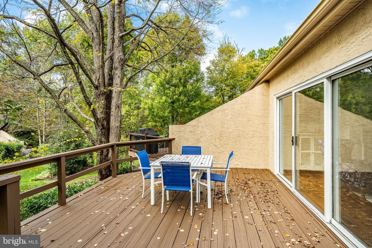 6 Wingstone Lane photo 34