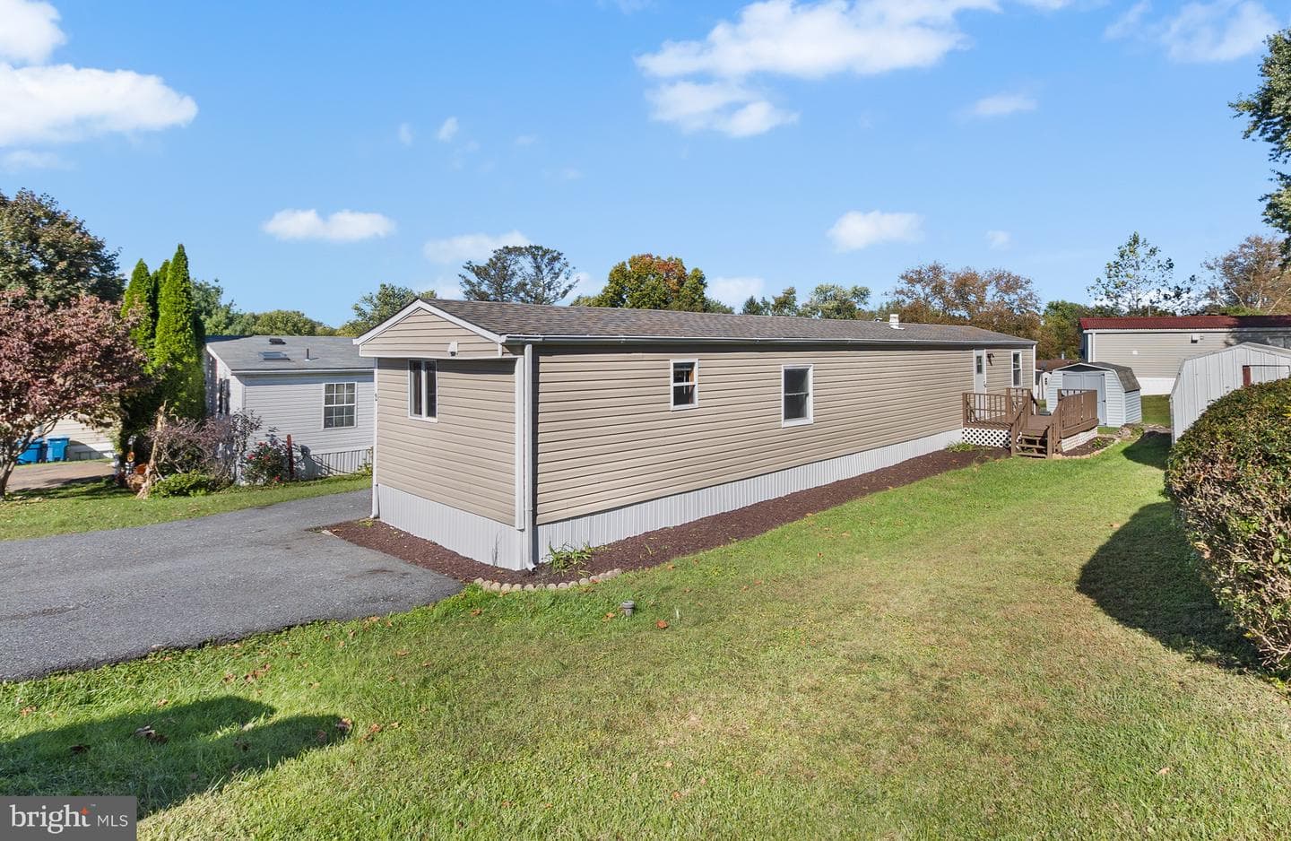 2 Westview Way photo 8