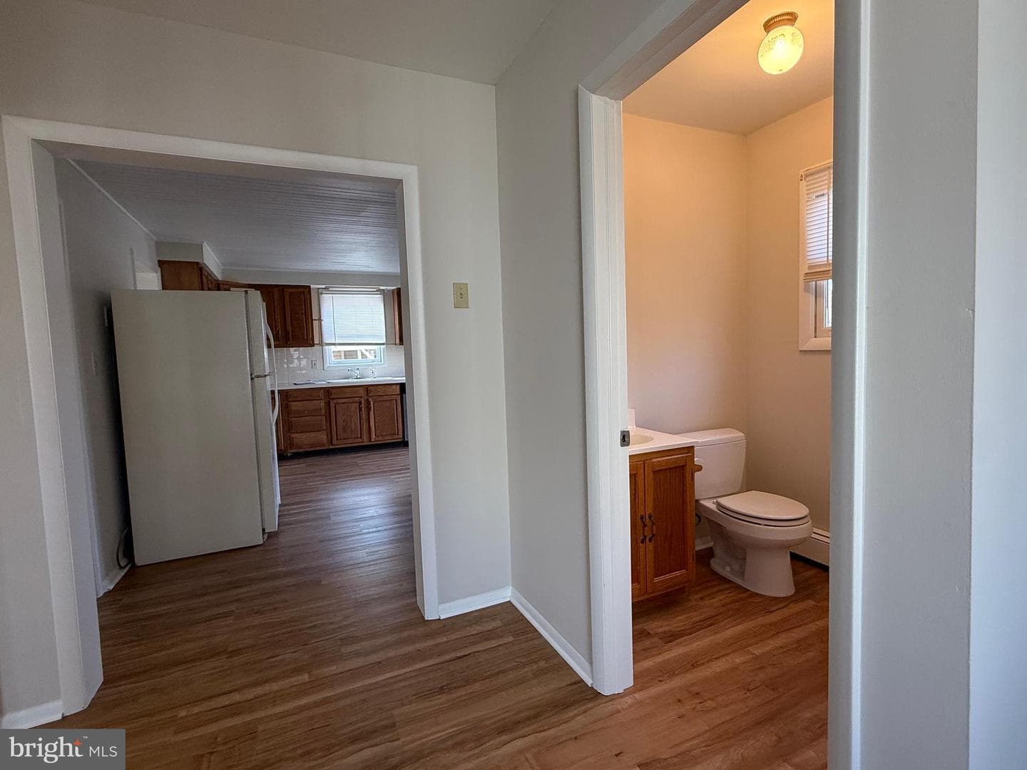 121 E Harmony Road photo 20