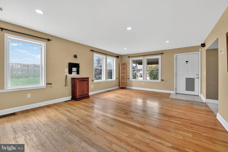 206 Race Street photo 7