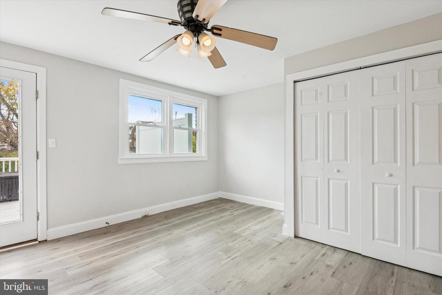 334 Mary Street photo 5