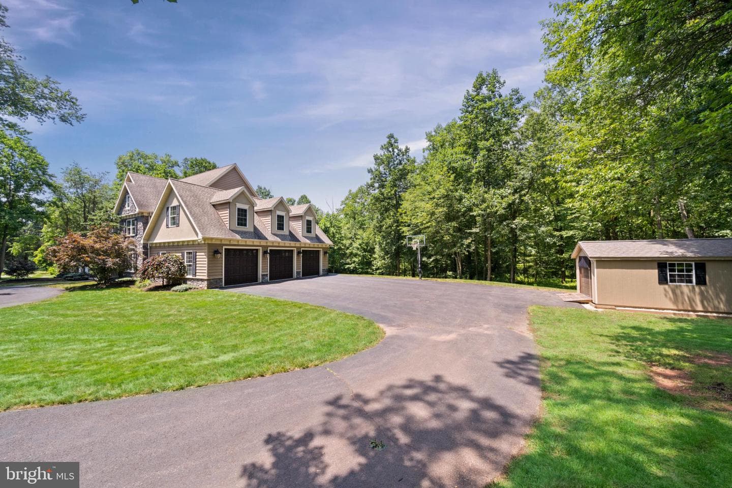 1433 Shaner Drive photo 8
