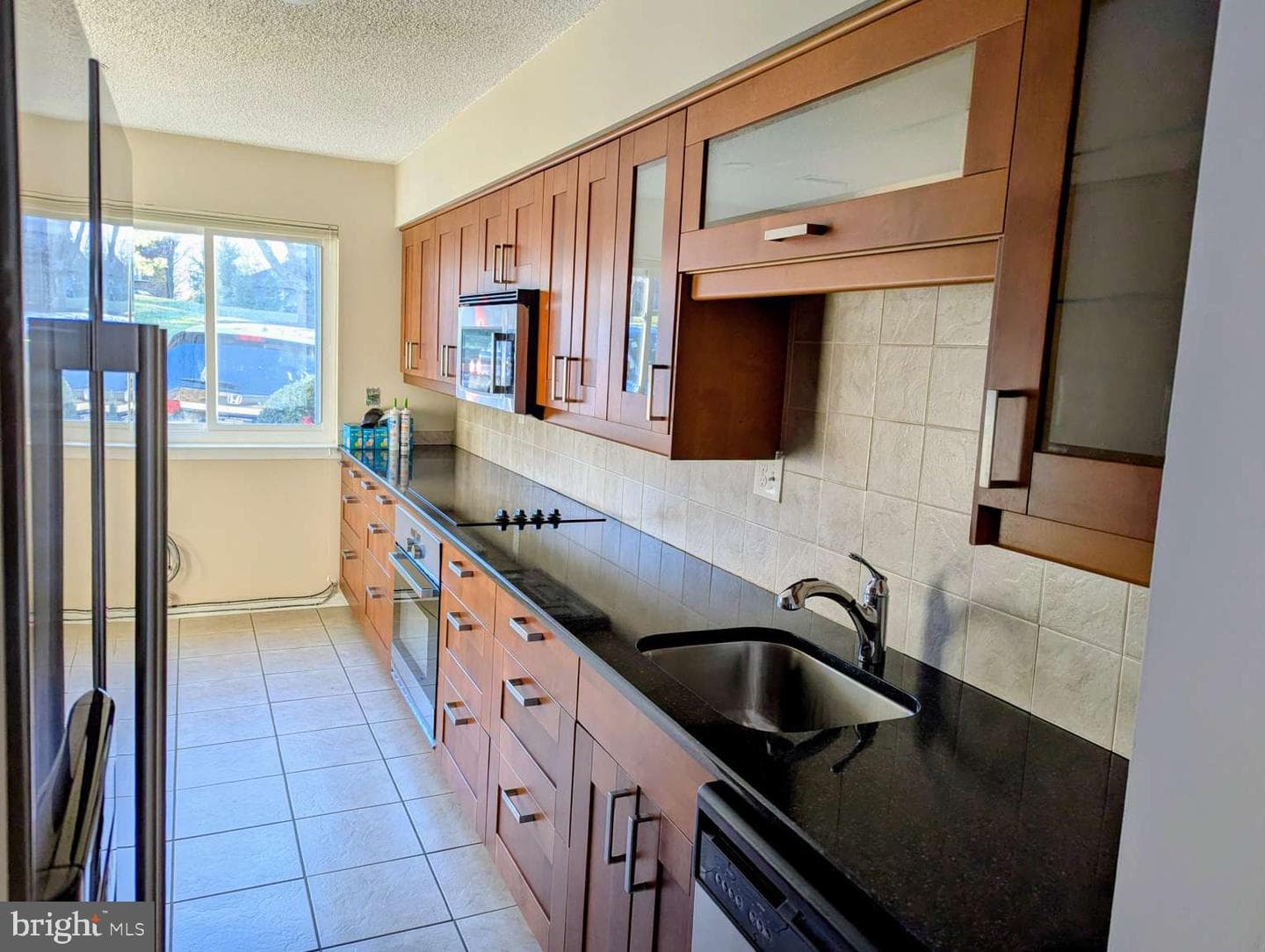 305 Paddock Drive photo 3