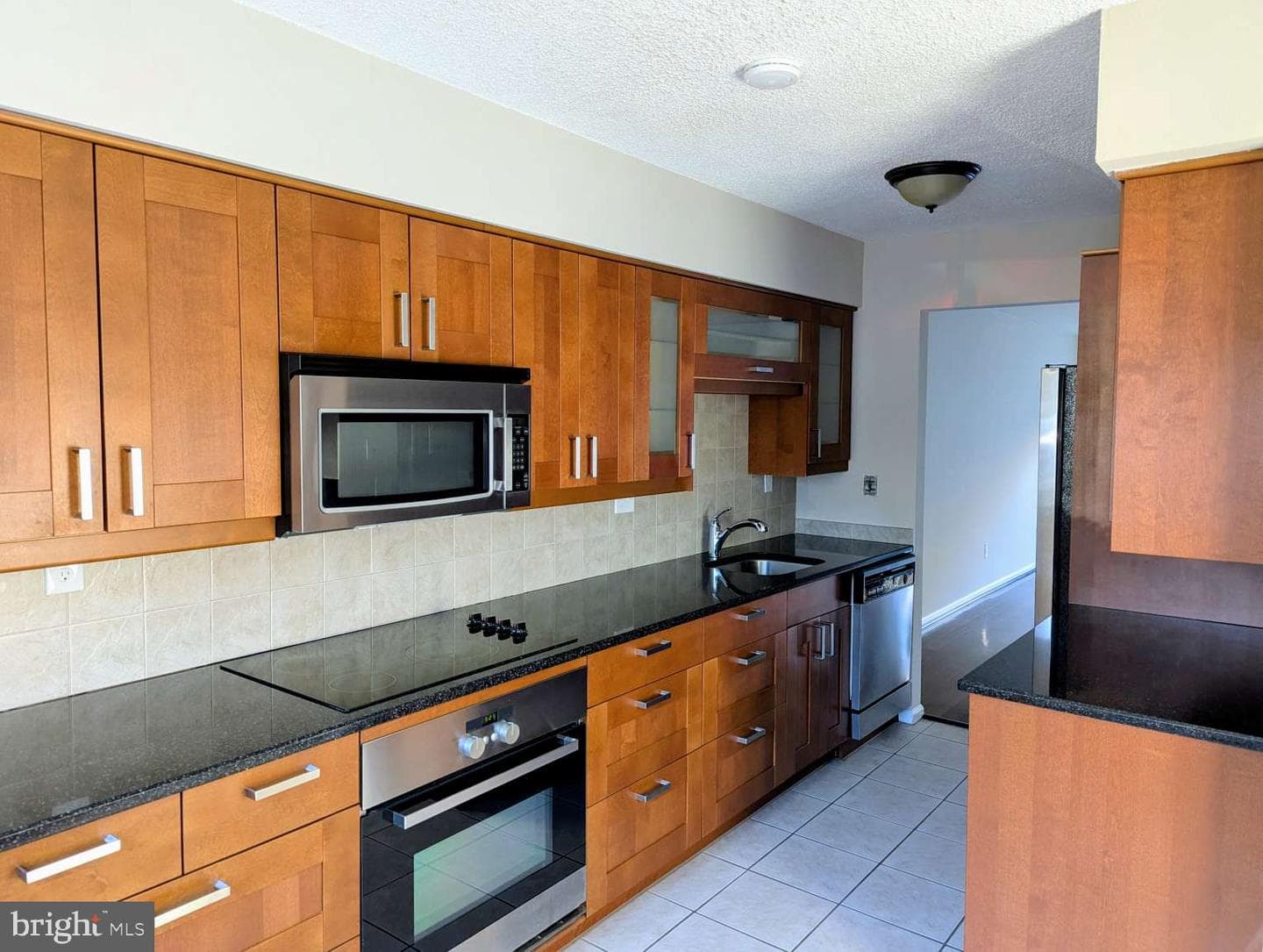 305 Paddock Drive photo 4