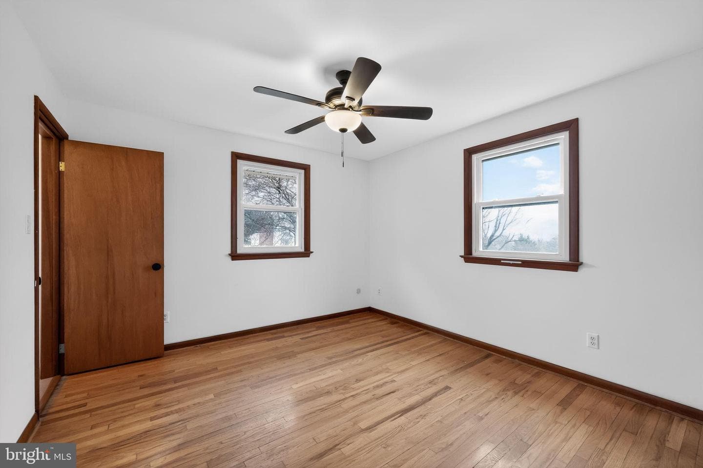 54 Hannum Drive photo 18