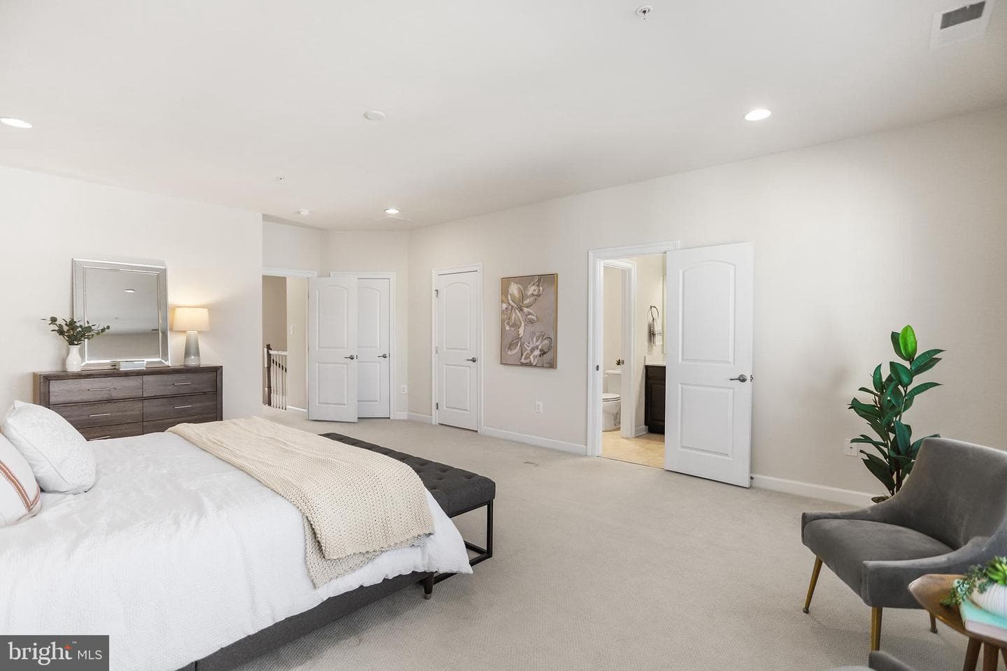603 Stonecliffe Road photo 18