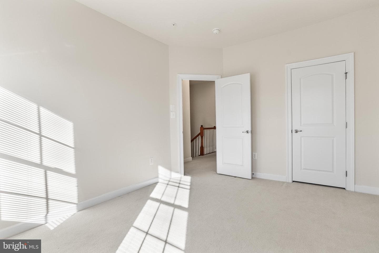 603 Stonecliffe Road photo 27