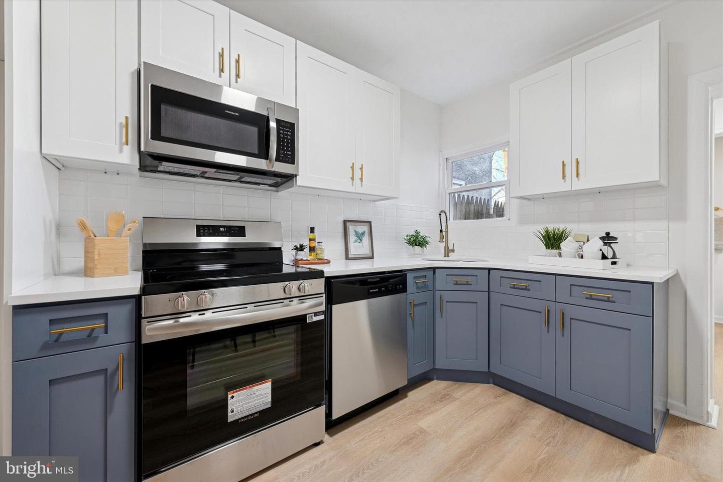 161 Jefferson Avenue photo 12