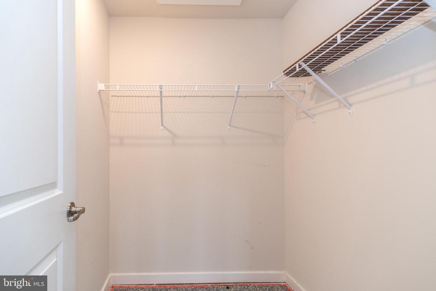 910 Magnolia Lane photo 35