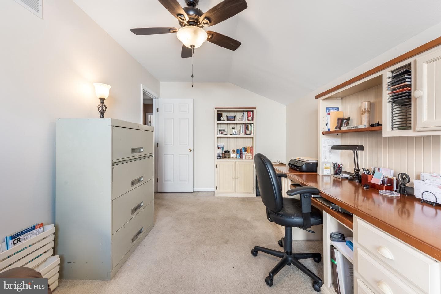 403 Carpenters Cove Lane photo 4