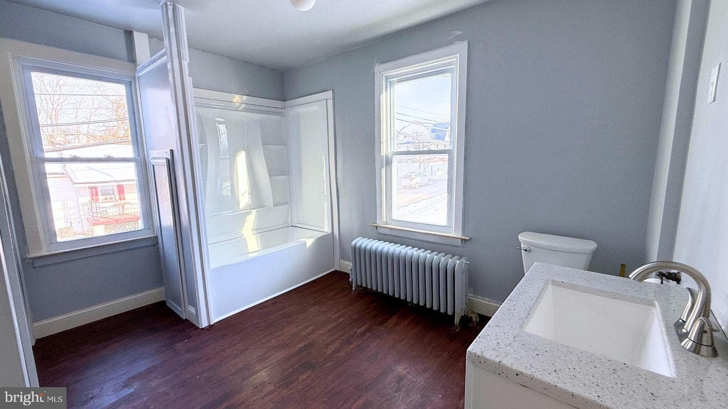 11 Newport Avenue photo 18