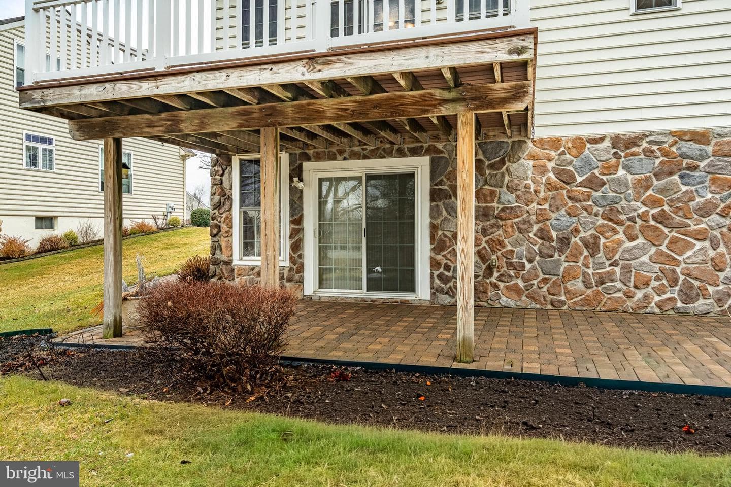 121 Augusta Drive photo 40