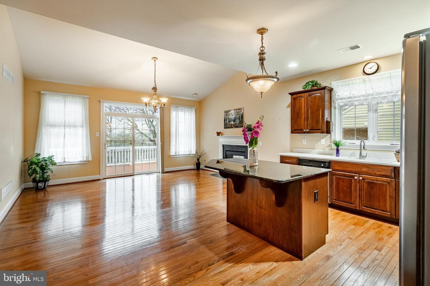 121 Augusta Drive photo 9