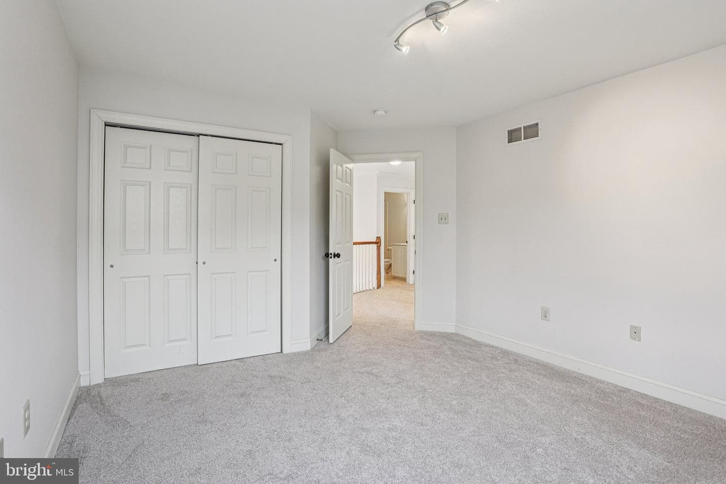 82 Granville Way photo 23