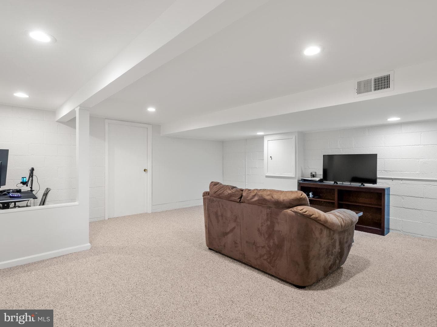 125 Clover Hill Lane photo 34