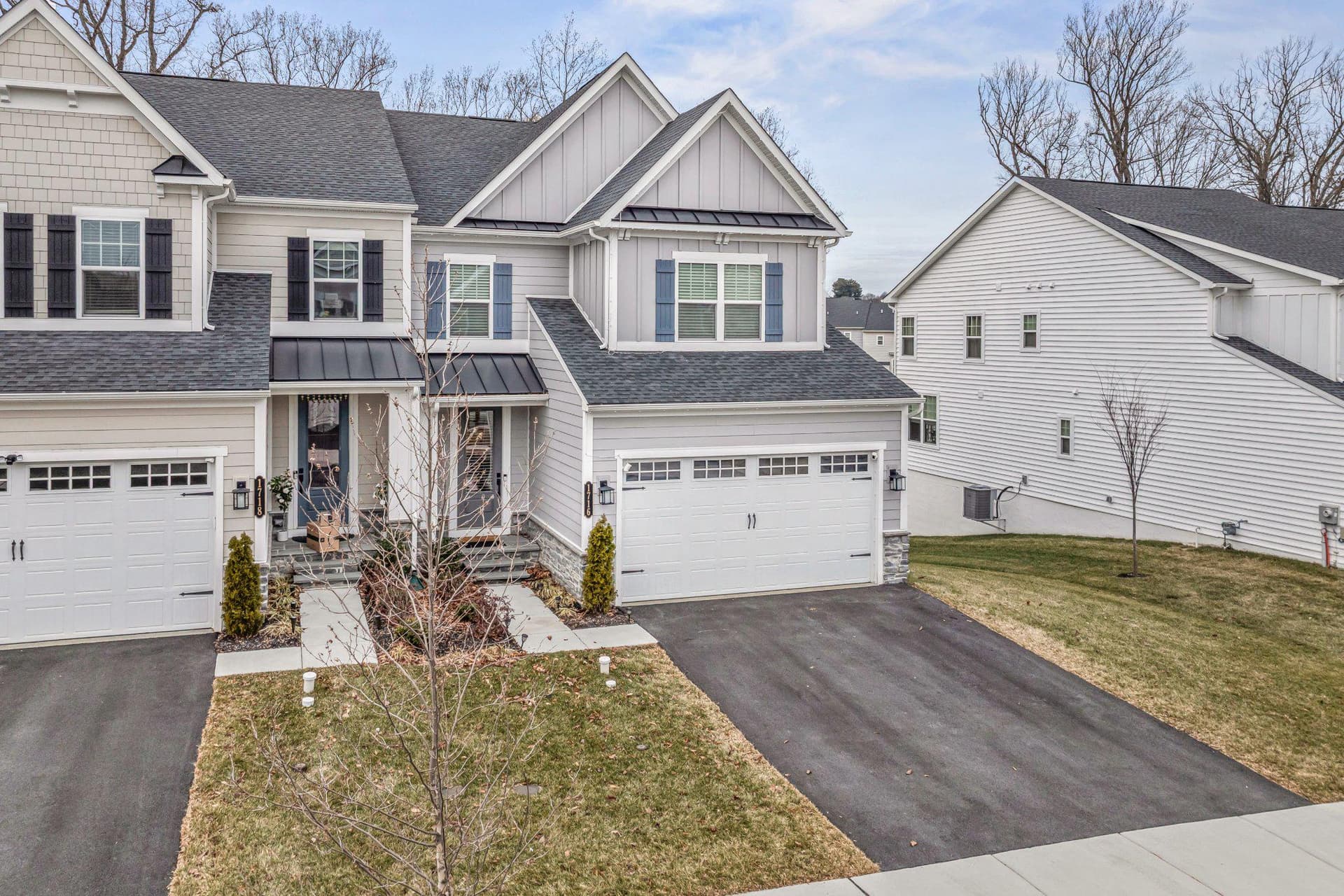 1716 Frost Lane