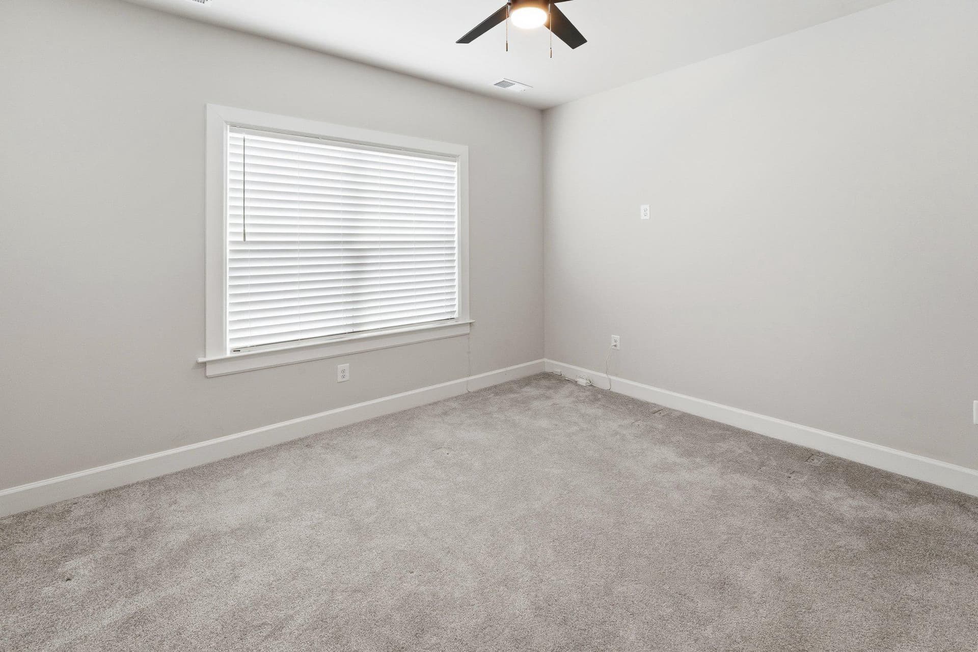 1716 Frost Lane photo 32
