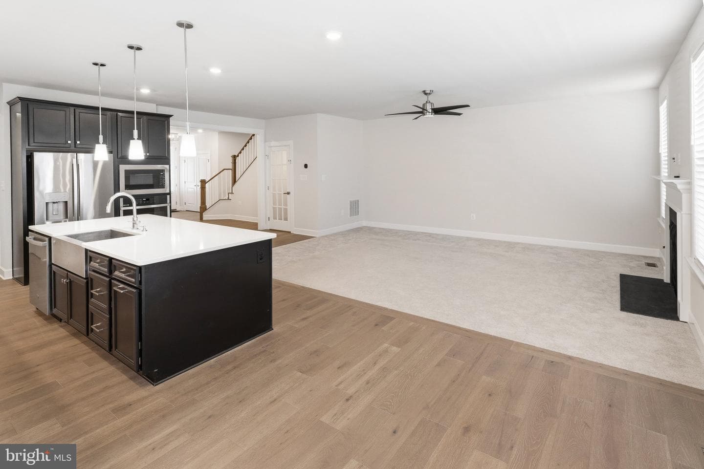 1716 Frost Lane photo 9