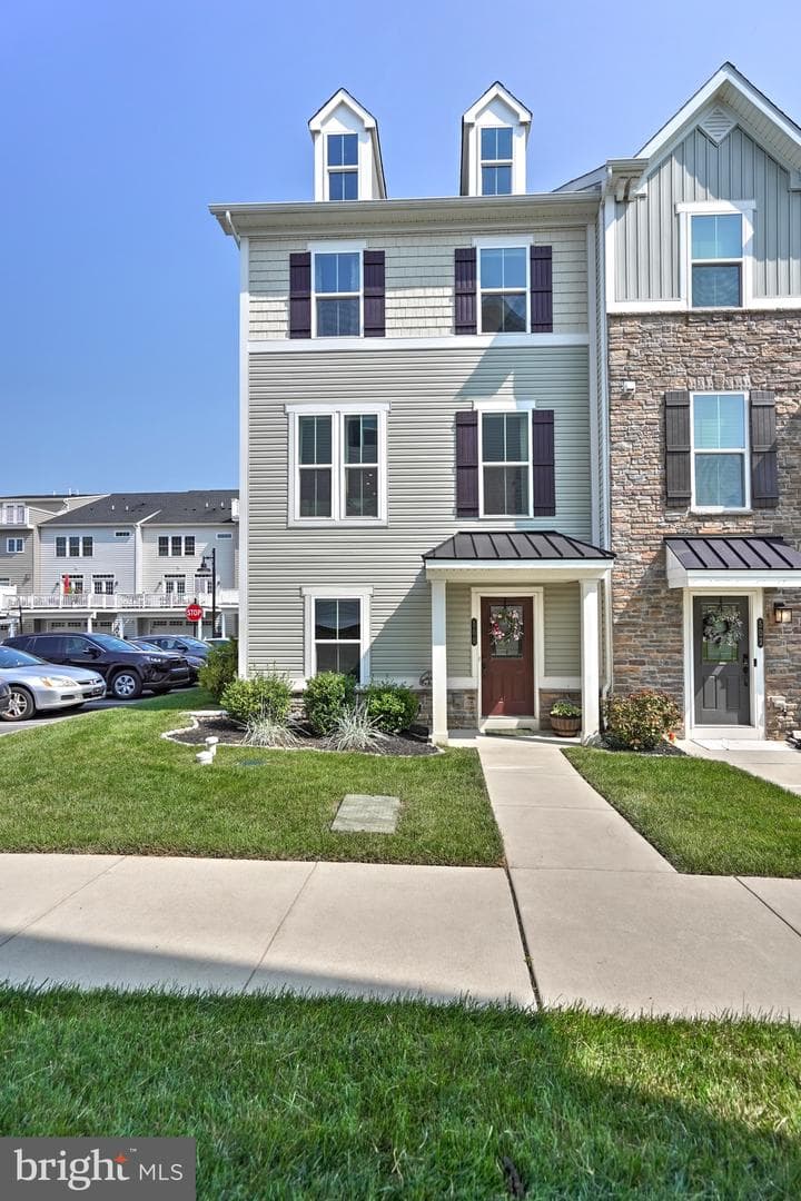500 Sapphire Drive