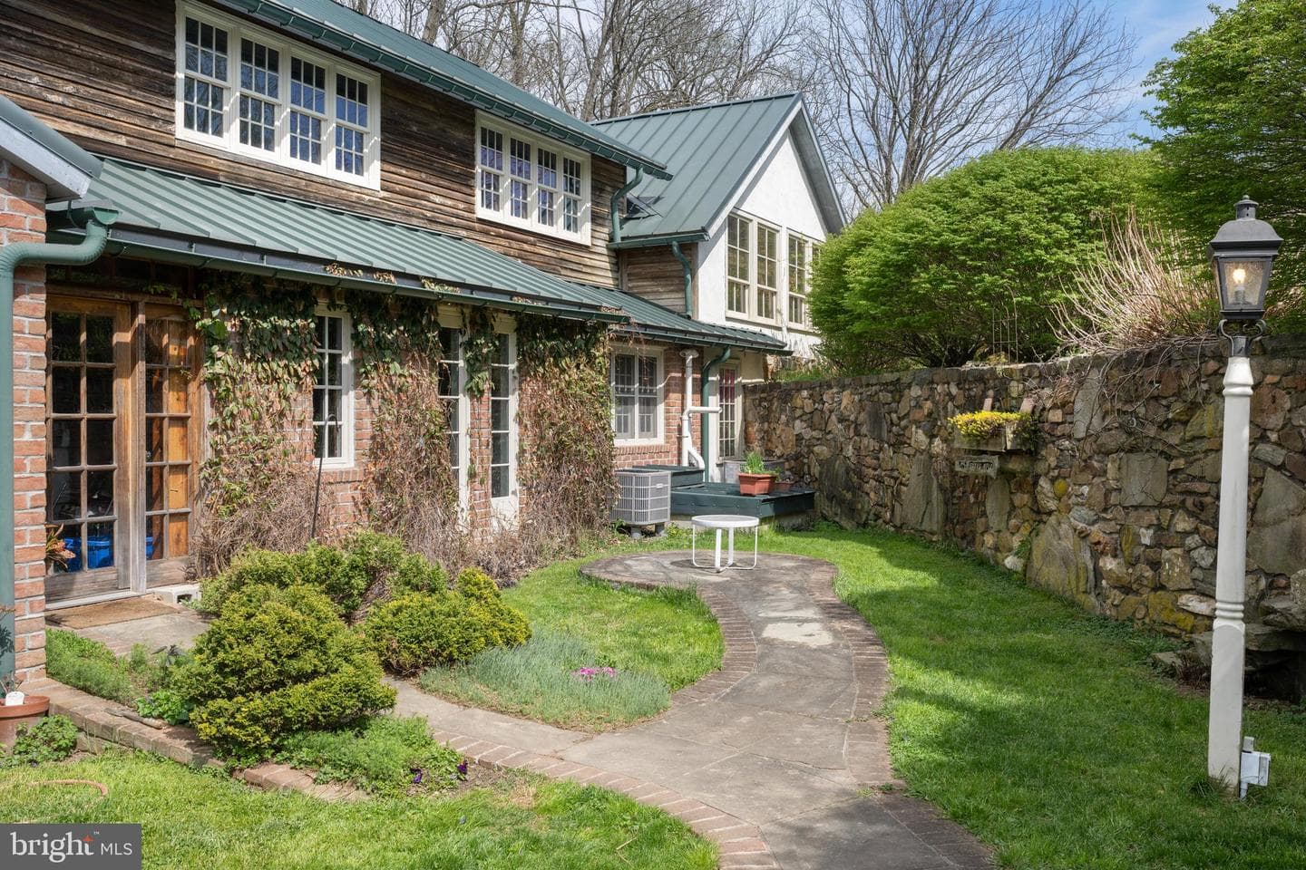 500 Bartram Road photo 46