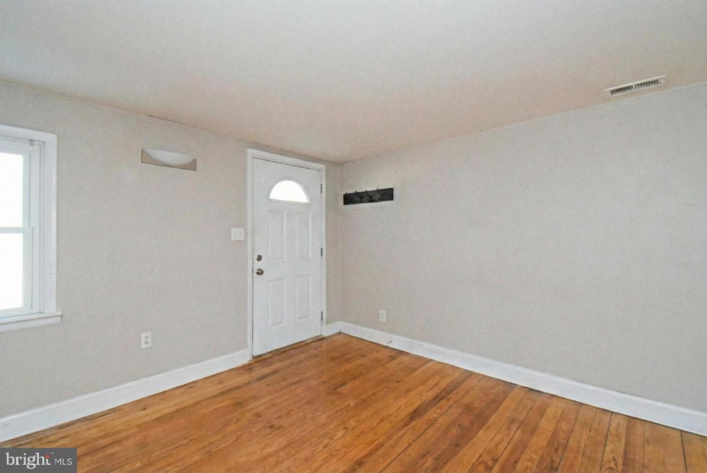 220 Saint Marys Street photo 5