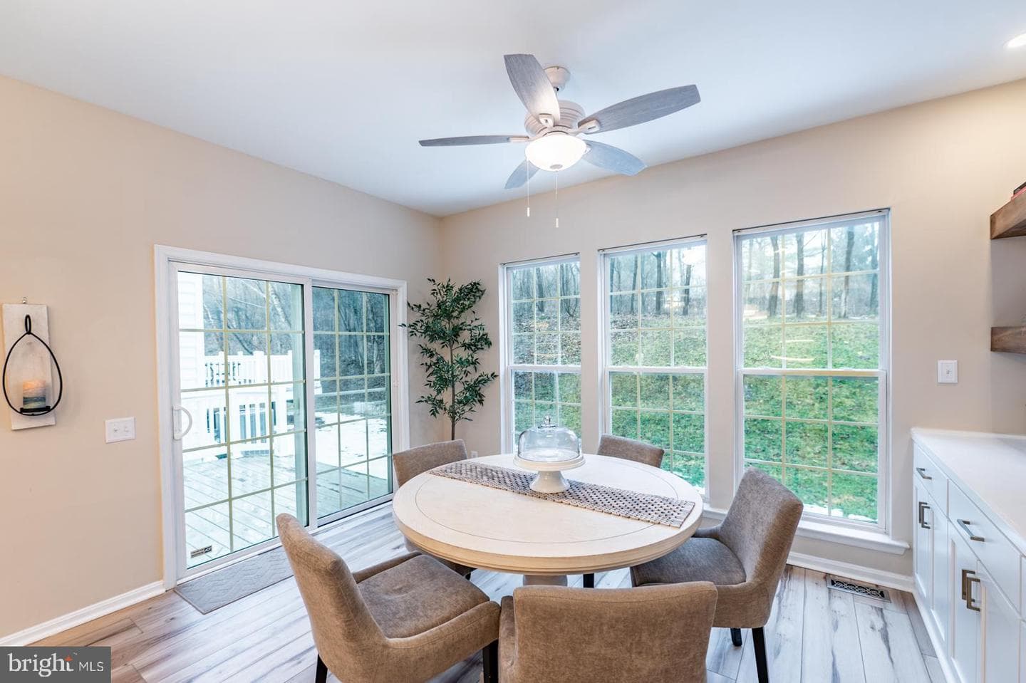 644 Churchill Road photo 15