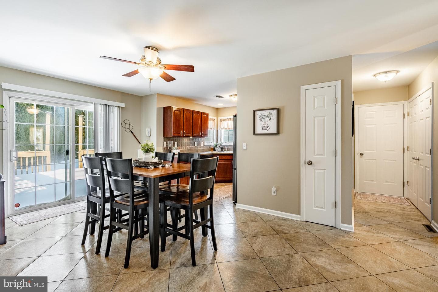 10 Walden Way photo 7