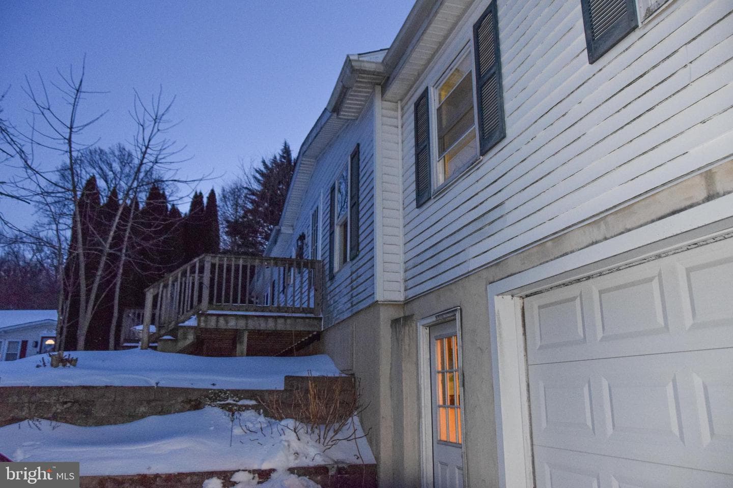 802 W Bridge Street photo 4