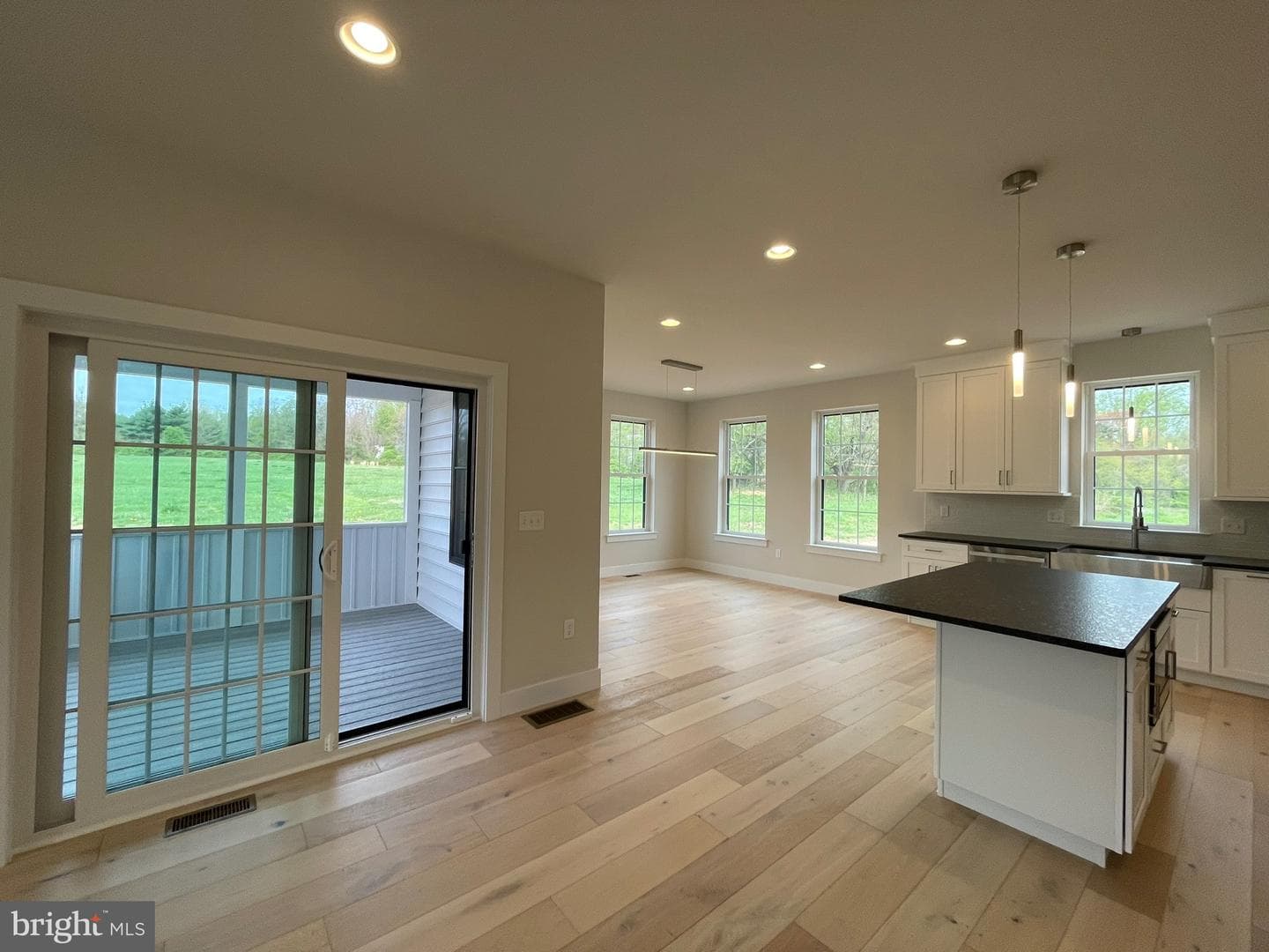 828 Spring City Road photo 8