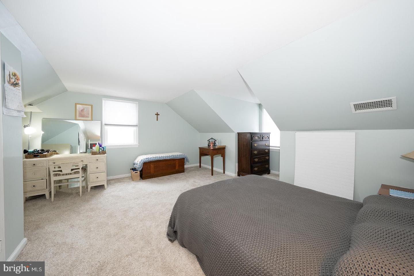108 Broadway Avenue photo 25
