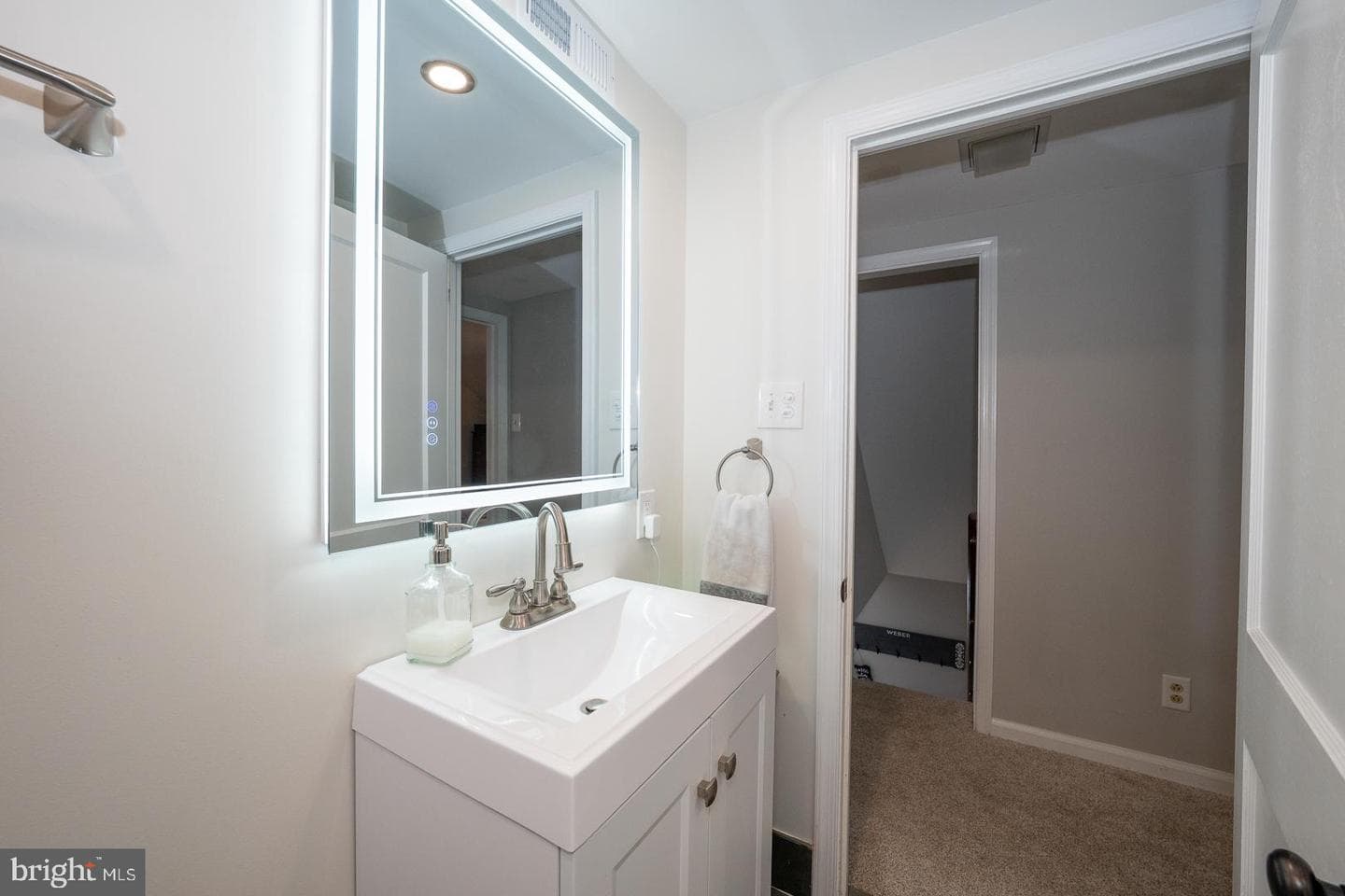 108 Broadway Avenue photo 32