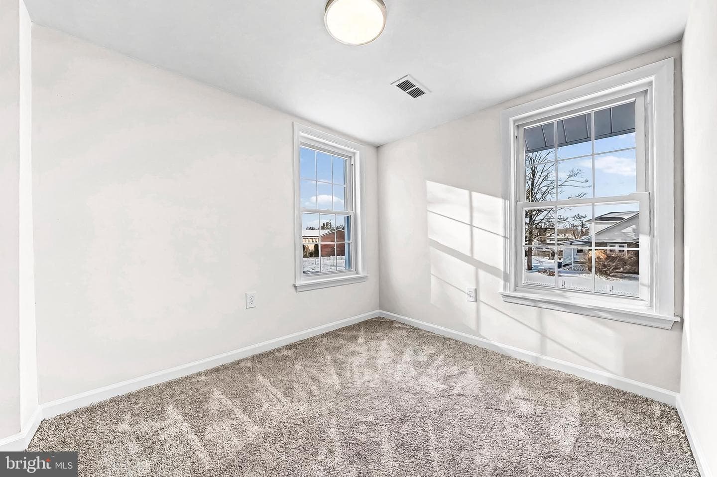 232 S 5th Street photo 15