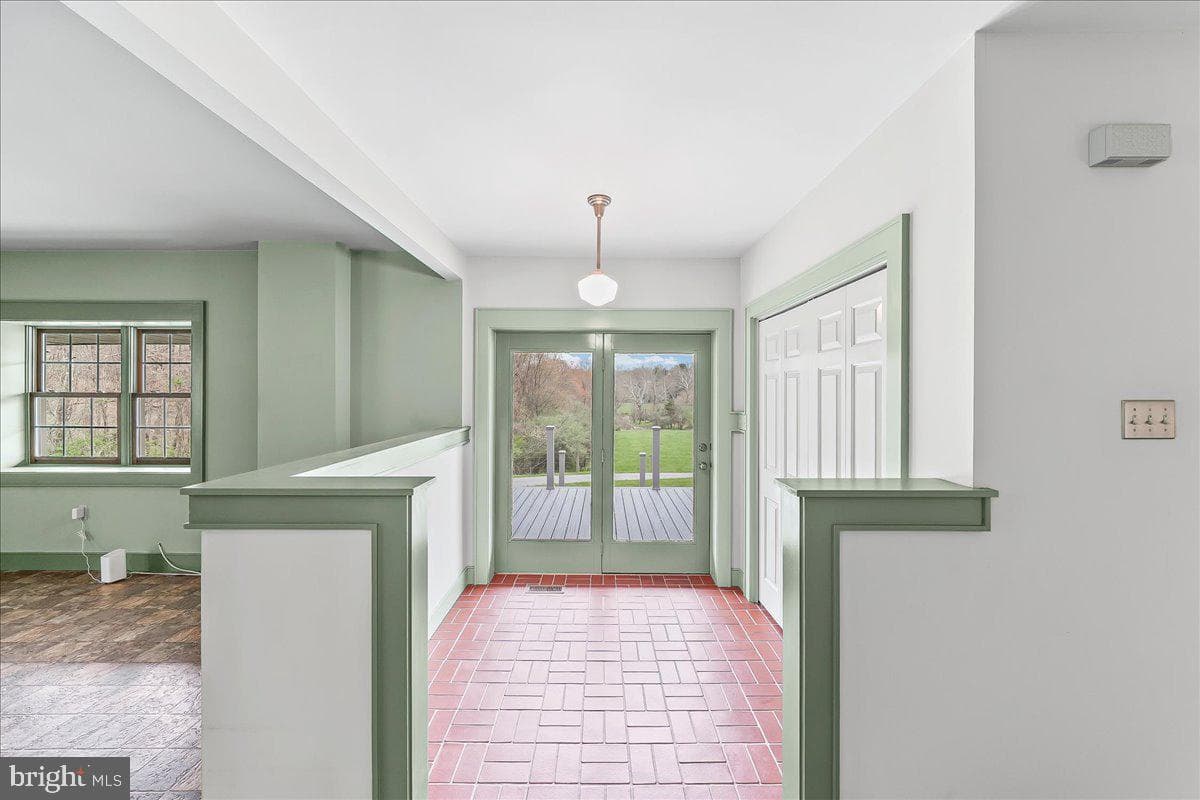202 Creek Road photo 12