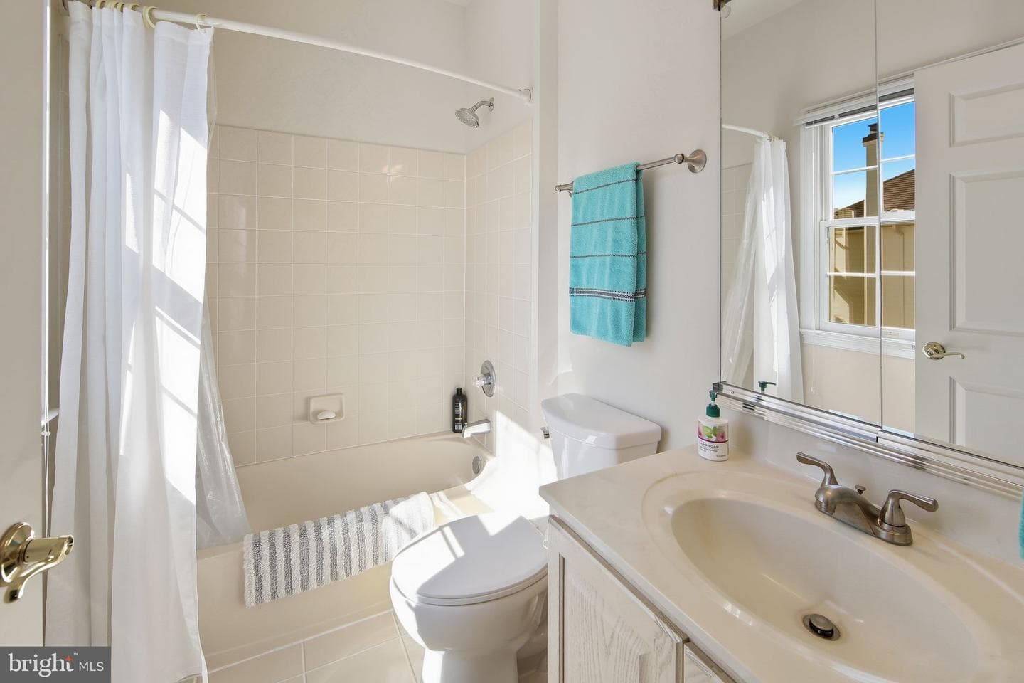 2114 Ferncroft Lane photo 35