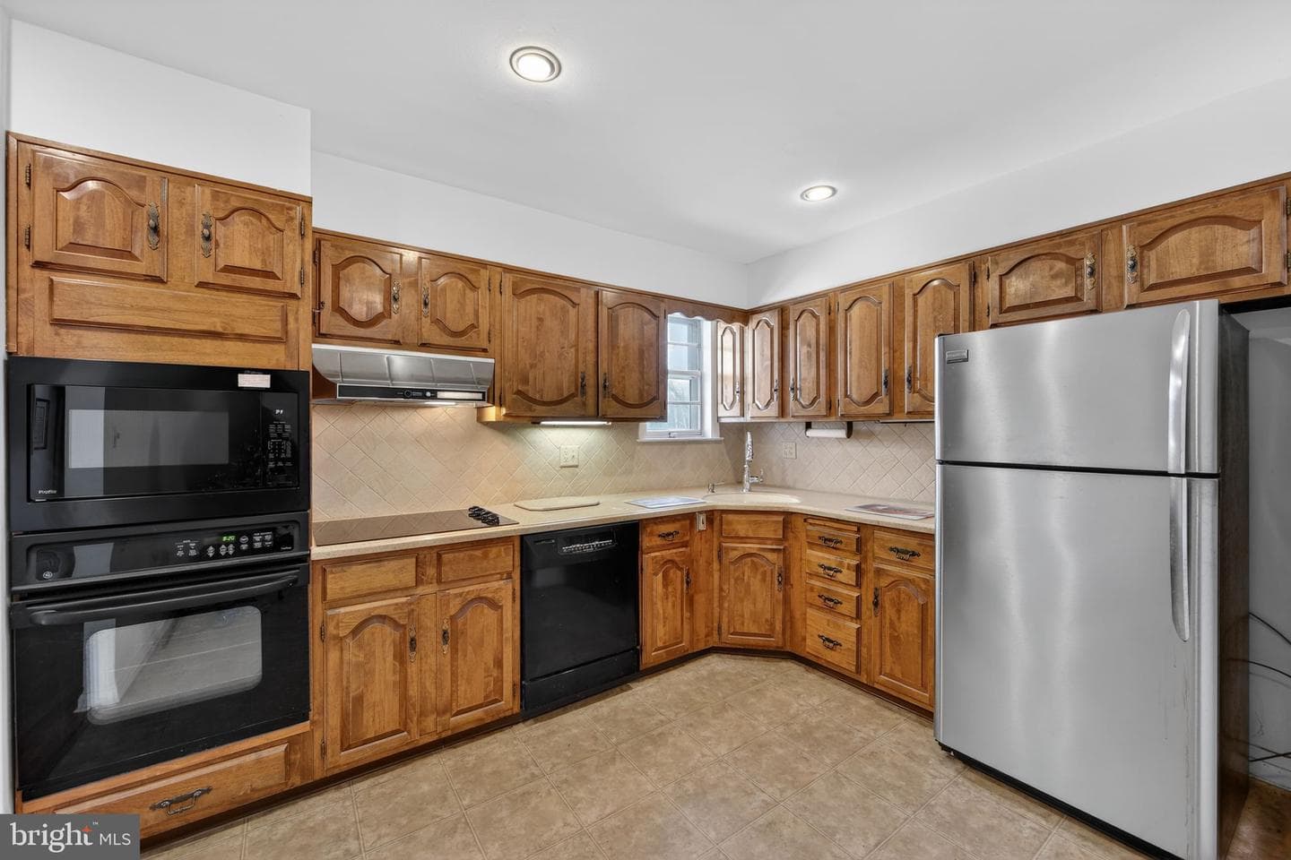 116 Spring Road photo 6