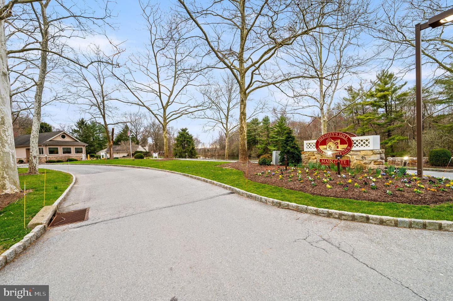 6 Hersheys Drive photo 35