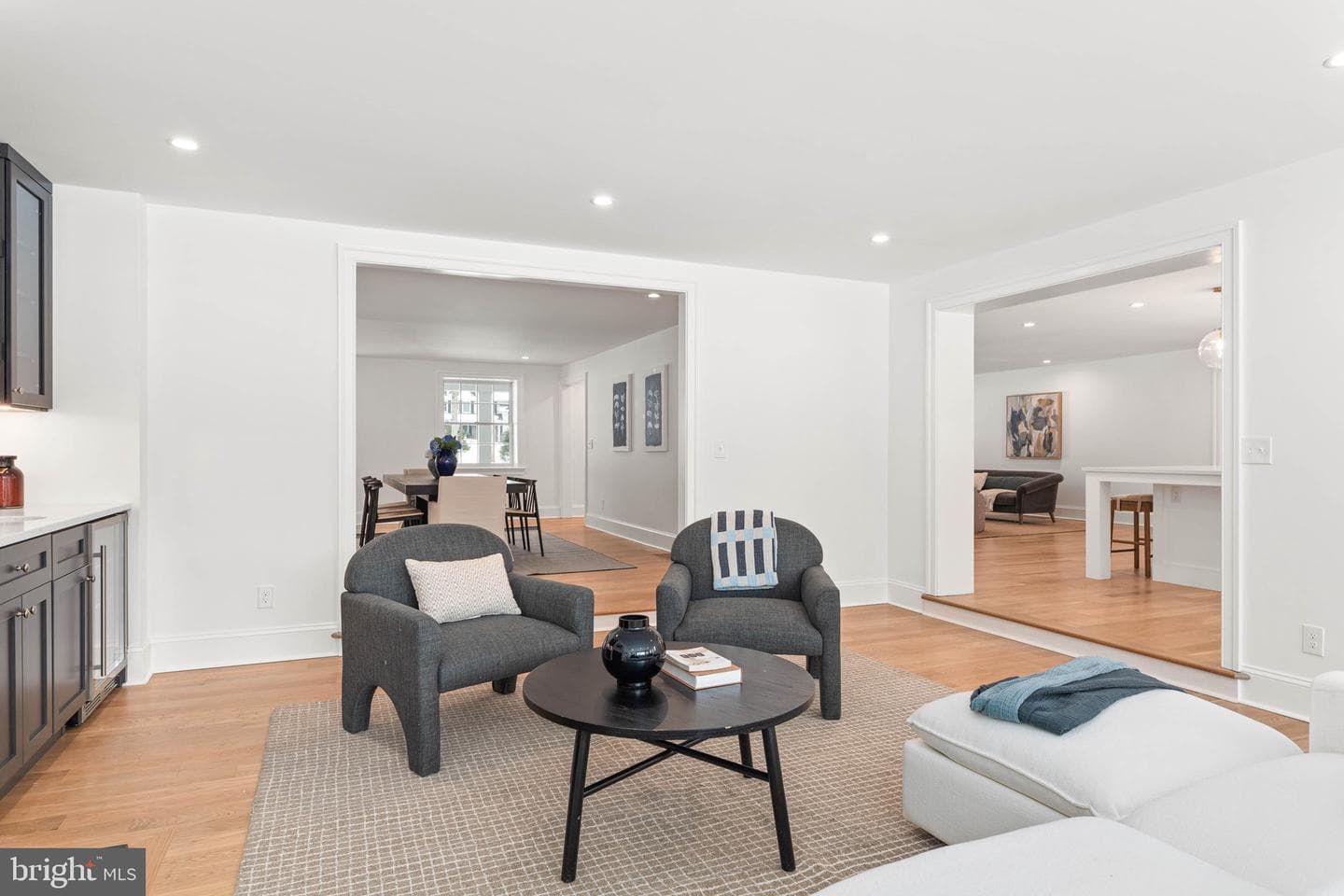 709 Newtown Road photo 20