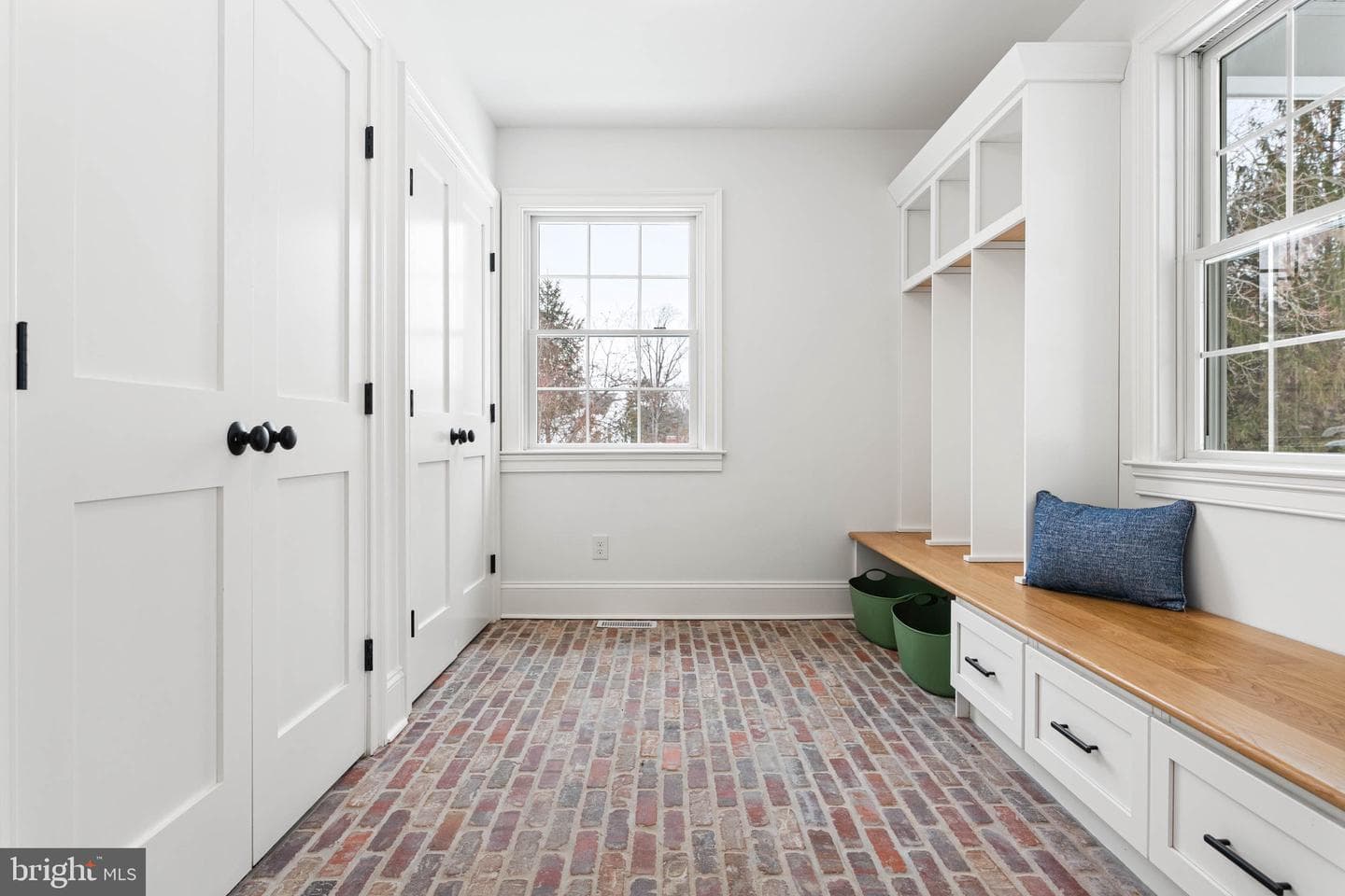 709 Newtown Road photo 31