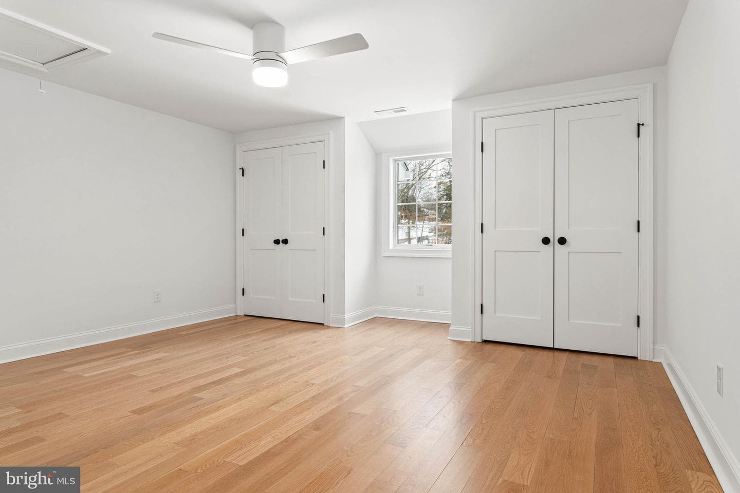 709 Newtown Road photo 59